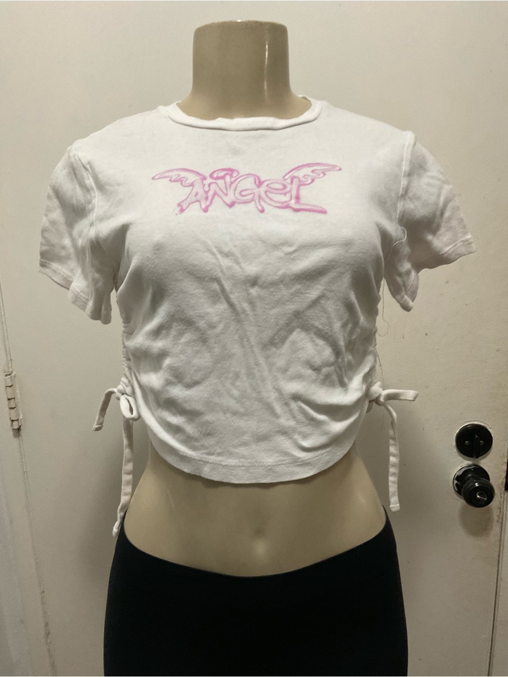 Women’s White Angel Graphic Cropped top size M